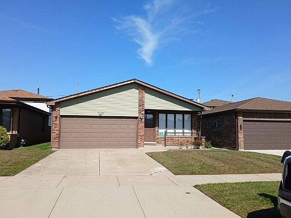 3rd image of 1116 Herbert Breclaw Dr