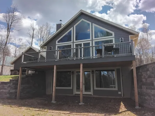 8430 Mast Dr, Minocqua, WI 54548