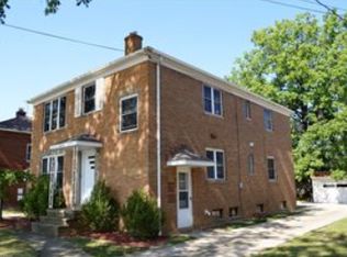 19562 Hilliard Blvd, Rocky River, OH 44116