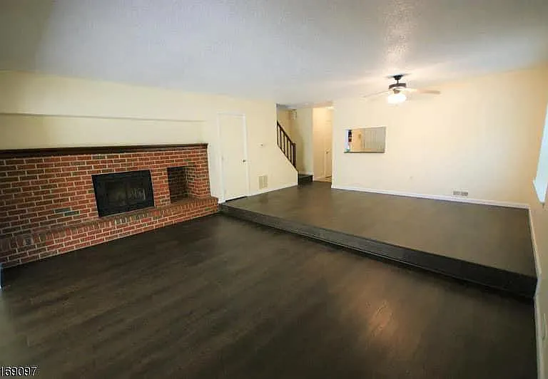 24 Kirby Ln #24 — Photo 5