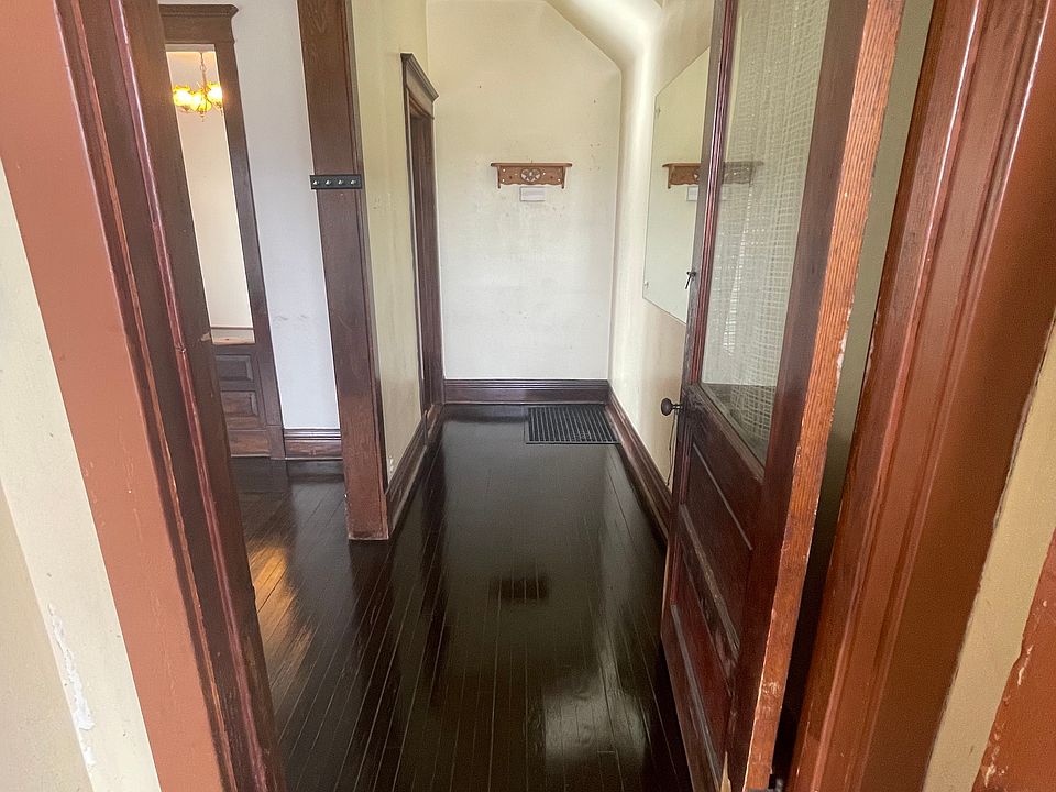 1st image of 12518 Western Ave #1A