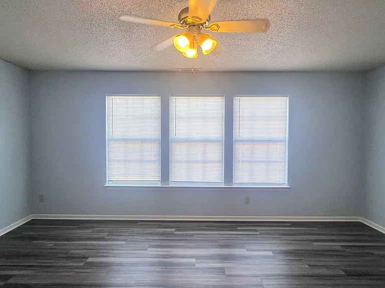 2473 Harvest Moon Dr — Photo 12