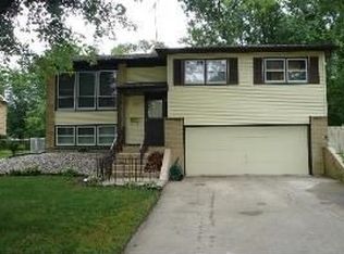 7823 Janes Ave, Woodridge, IL