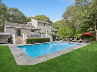 4 Karlsruhe Cross Hwy, East Hampton, NY 11937