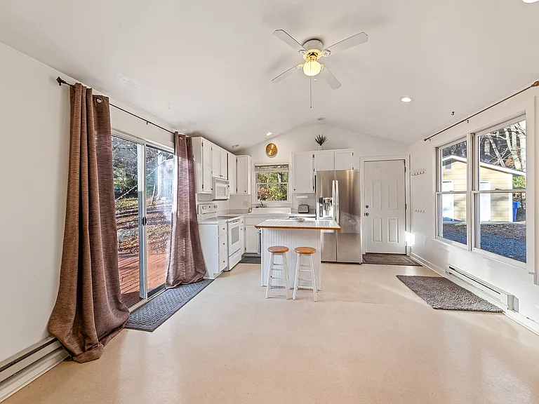 101 Starlight Ln — Photo 62
