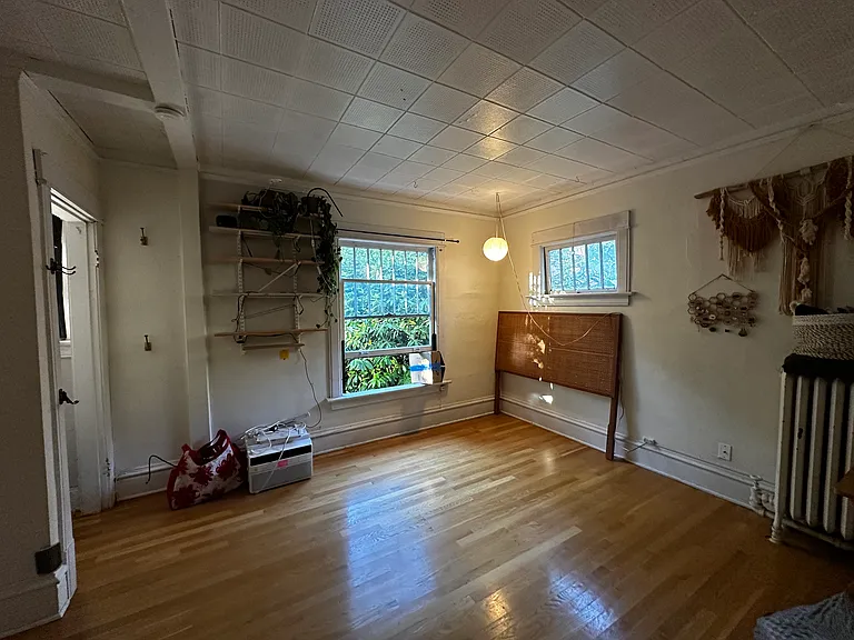 5808 15th Ave NE #6 — Photo 9
