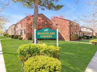 67-50 197th Street 1st Floor, Fresh Meadows, NY