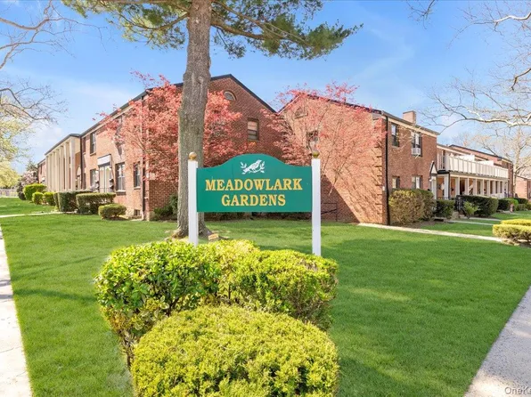 67-50 197th Street 1st Floor, Fresh Meadows, NY 11365