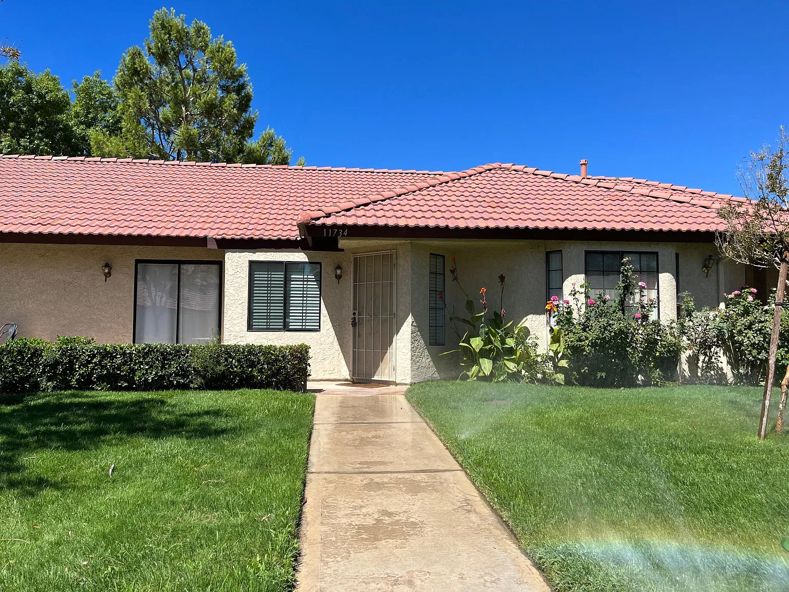 11734 Cottonwood Dr — Photo 1