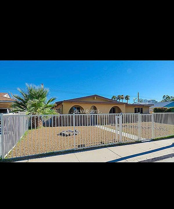 1st image of 1921 Canosa Ave