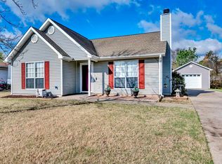 1220 King Arthur Ct, Alabaster, AL 35007