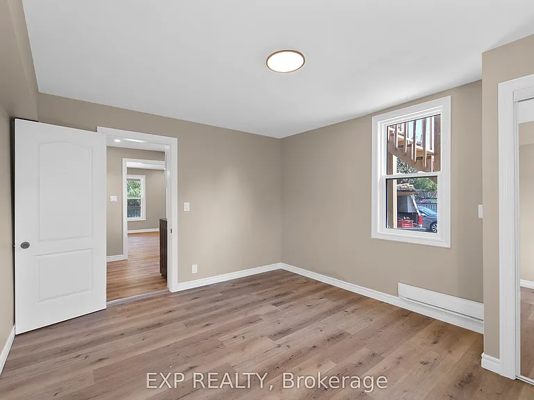 165 Main St #1 — Photo 8