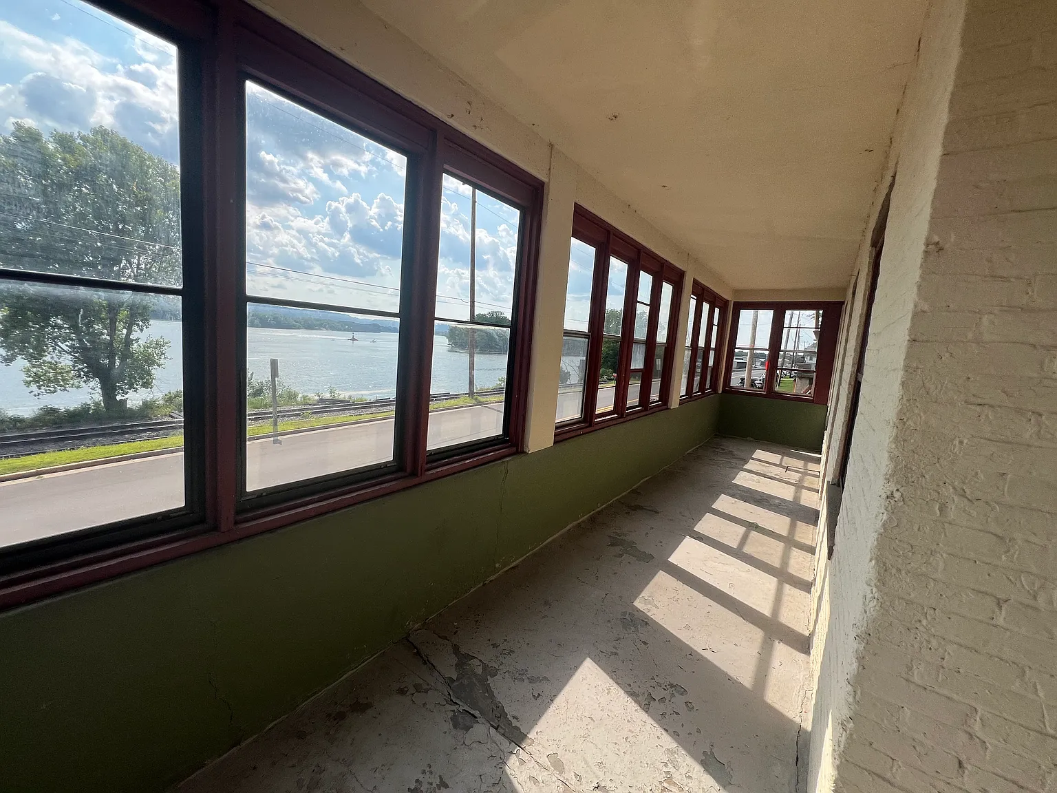 3 bed, 1500 sqft, $1,750 — Photo 4