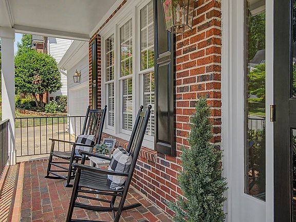 5th image of 4004 Heathgate Ln