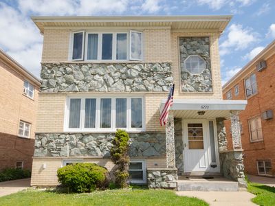 6220 W Lawrence Ave, Chicago, IL, 60630