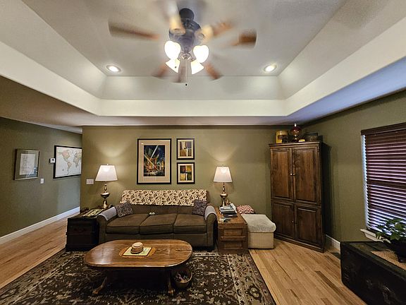 5th image of 29225 Fern Drive