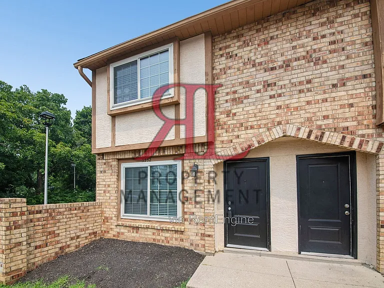 5532 Kenneylane Blvd — Photo 4