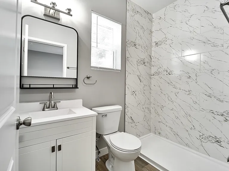 415 N Dequincy St #B — Photo 27