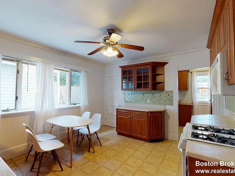 30 Roseclair St #1 — Photo 2