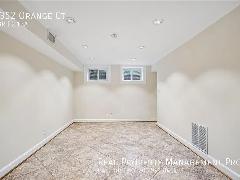 8352 Orange Ct — Photo 27