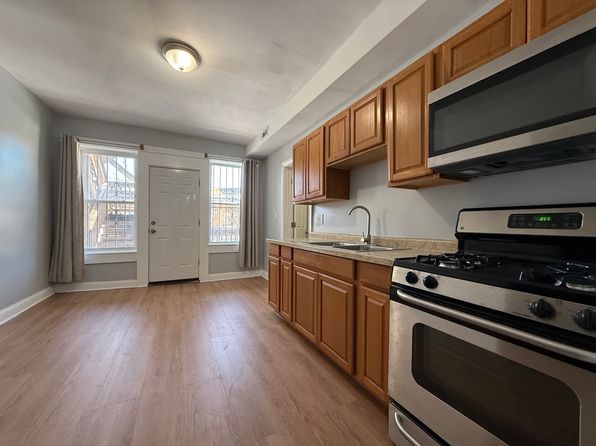 5844 S Calumet Ave #1N