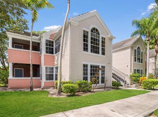 1055 Crystal Way APT J, Delray Beach, FL 33444