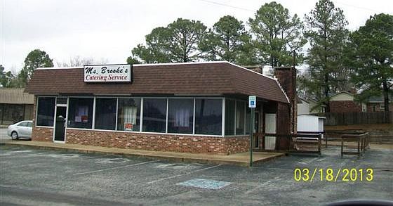 1st image of 1867 Hollywood Dr