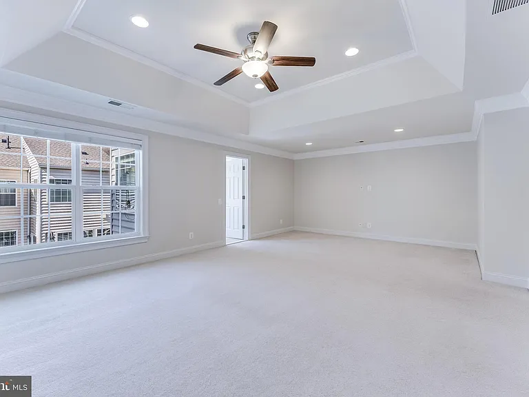 43583 White Cap Ter — Photo 35