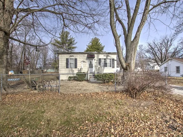 3146 E Garfield Ave, Decatur, IL 62526