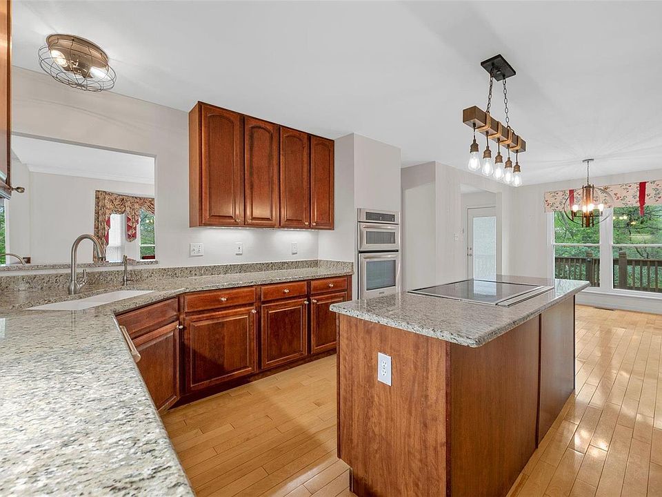 4002 Radcliffe Place Ct, Eureka, MO 63025 Zillow