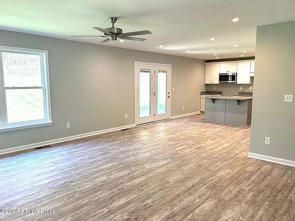 5th image of 3406 Westhill Cir