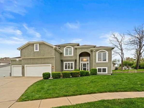 12544 Grand Ct, Kansas City, MO 64145