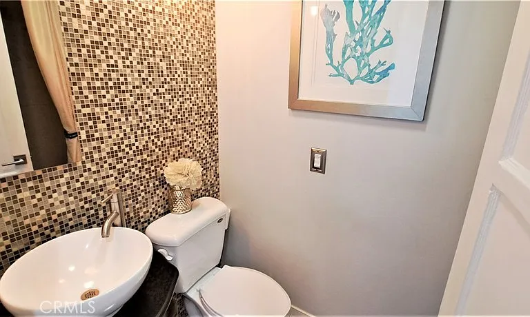 3216 Prospect Ave — Photo 24
