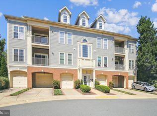 11310 Westbrook Mill Ln UNIT 203, Fairfax, VA 22030