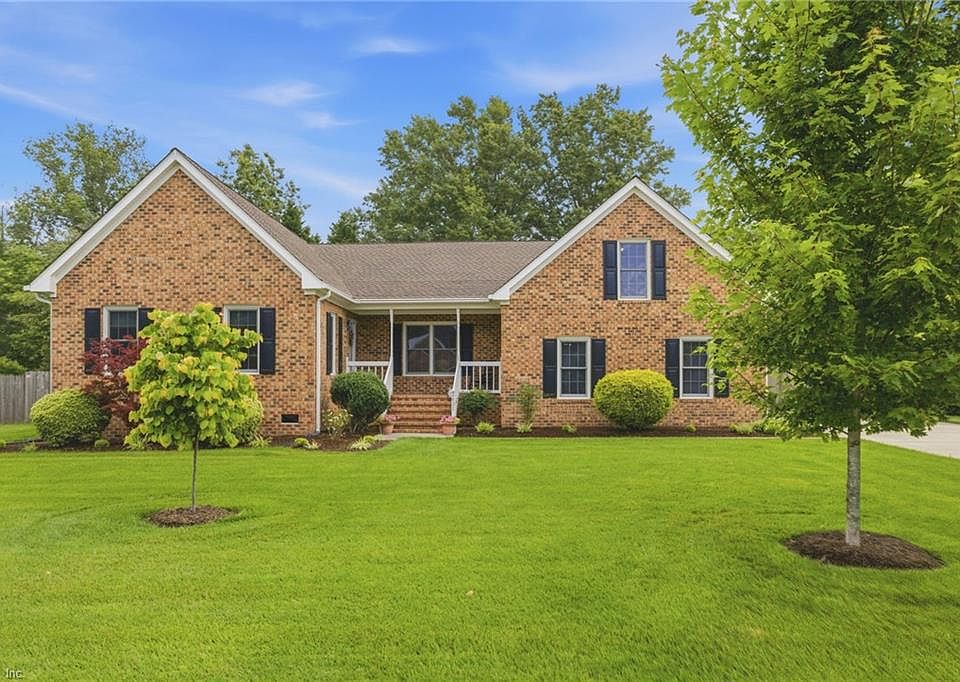 1st image of 2631 Landview Cir
