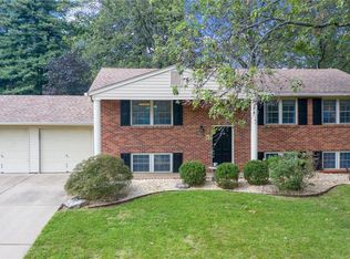 12221 Tempo Dr, Saint Louis, MO