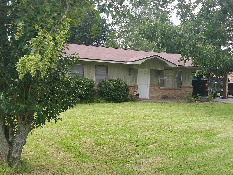 1st image of 140 Knollwood Dr