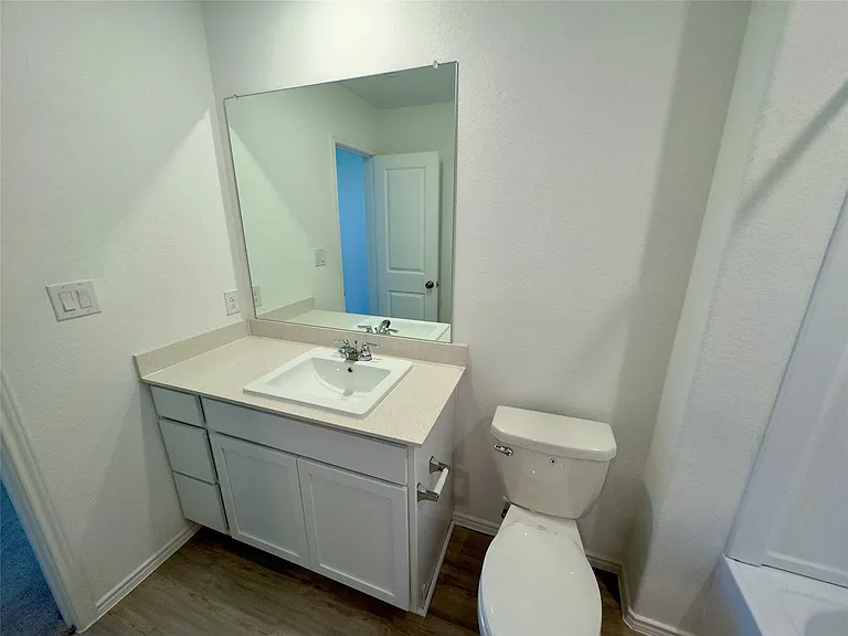 2210 Cyclone Dr — Photo 15