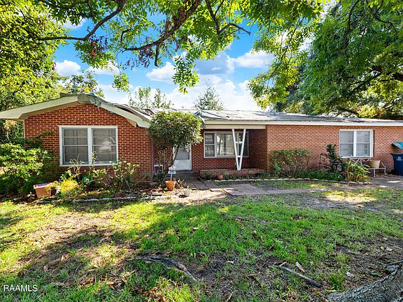 2nd image of 206 Felicie Dr