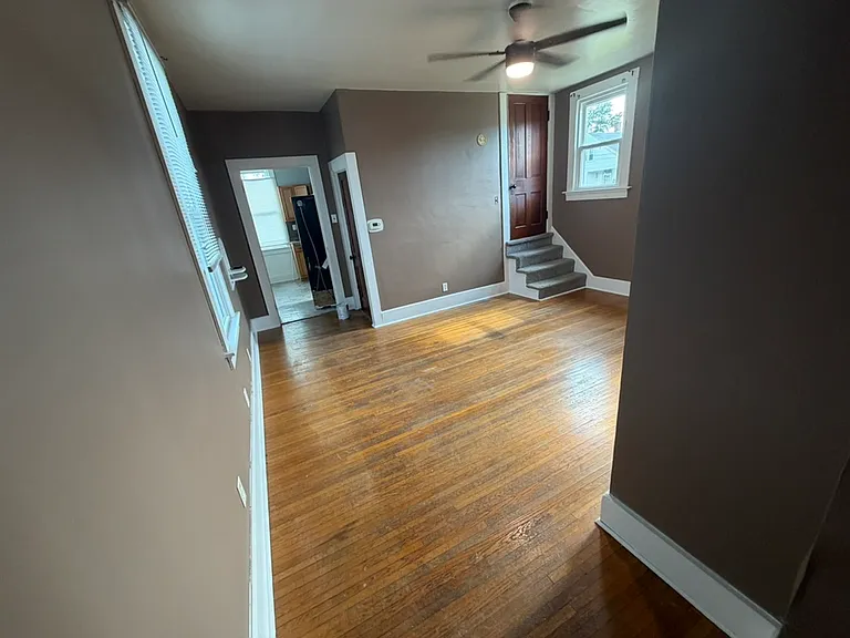 2414 W Maryland St — Photo 1