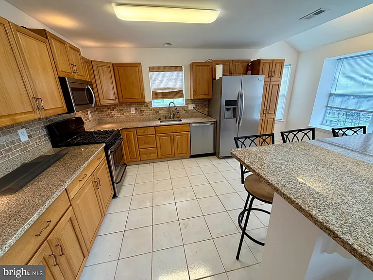 113 Broadleaf Pl — Photo 9