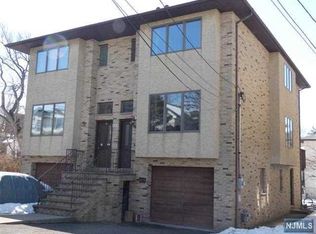 430 Westview Pl #B, Fort Lee, NJ 07024