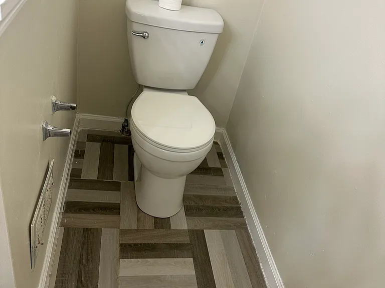 465 Eagles Crossing Cir — Photo 2