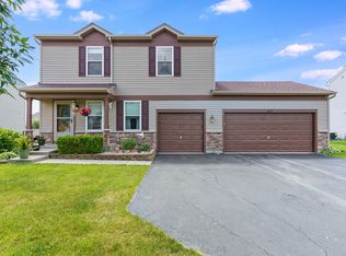 615 E Garfield St, Waterman, IL 60556