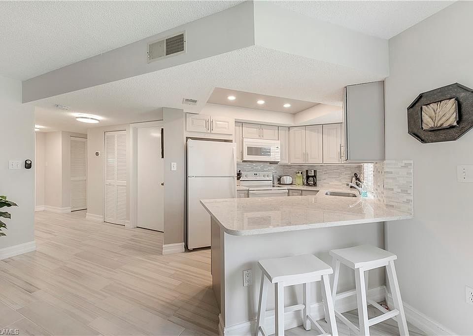 1st image of 481 Quail Forest Blvd APT B208