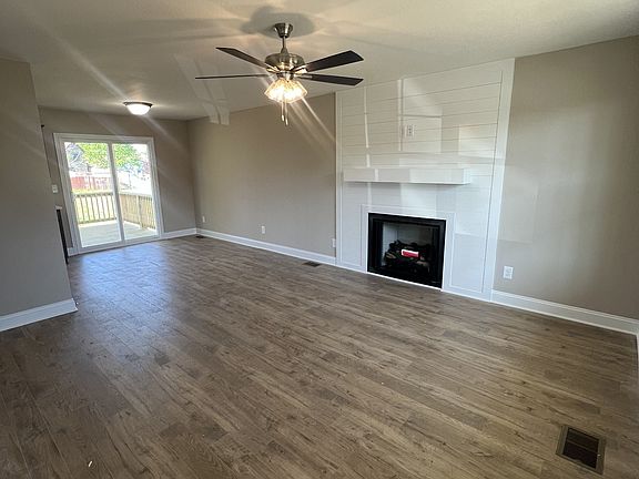 5th image of 1292 Archwood Dr
