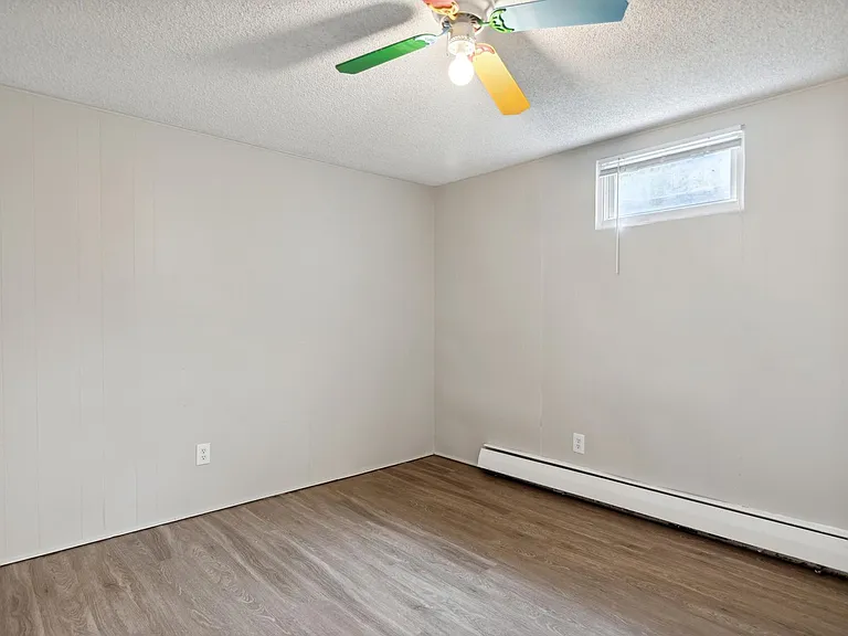 1014 W 17th Ave — Photo 15