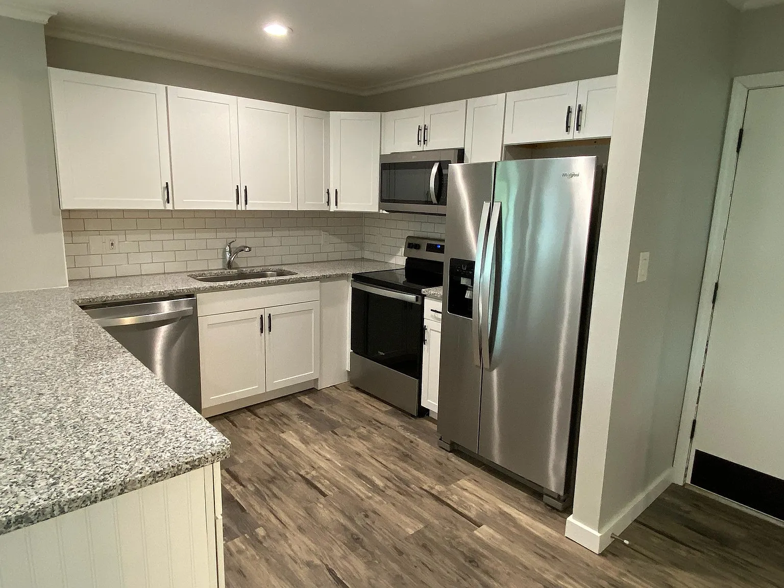 4725 Bay Point Rd — Photo 3
