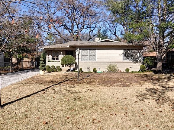 2nd image of 5016 Black Oak Ln