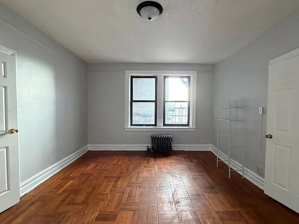 1st image of 160 Ellis Ave Unit 3O7